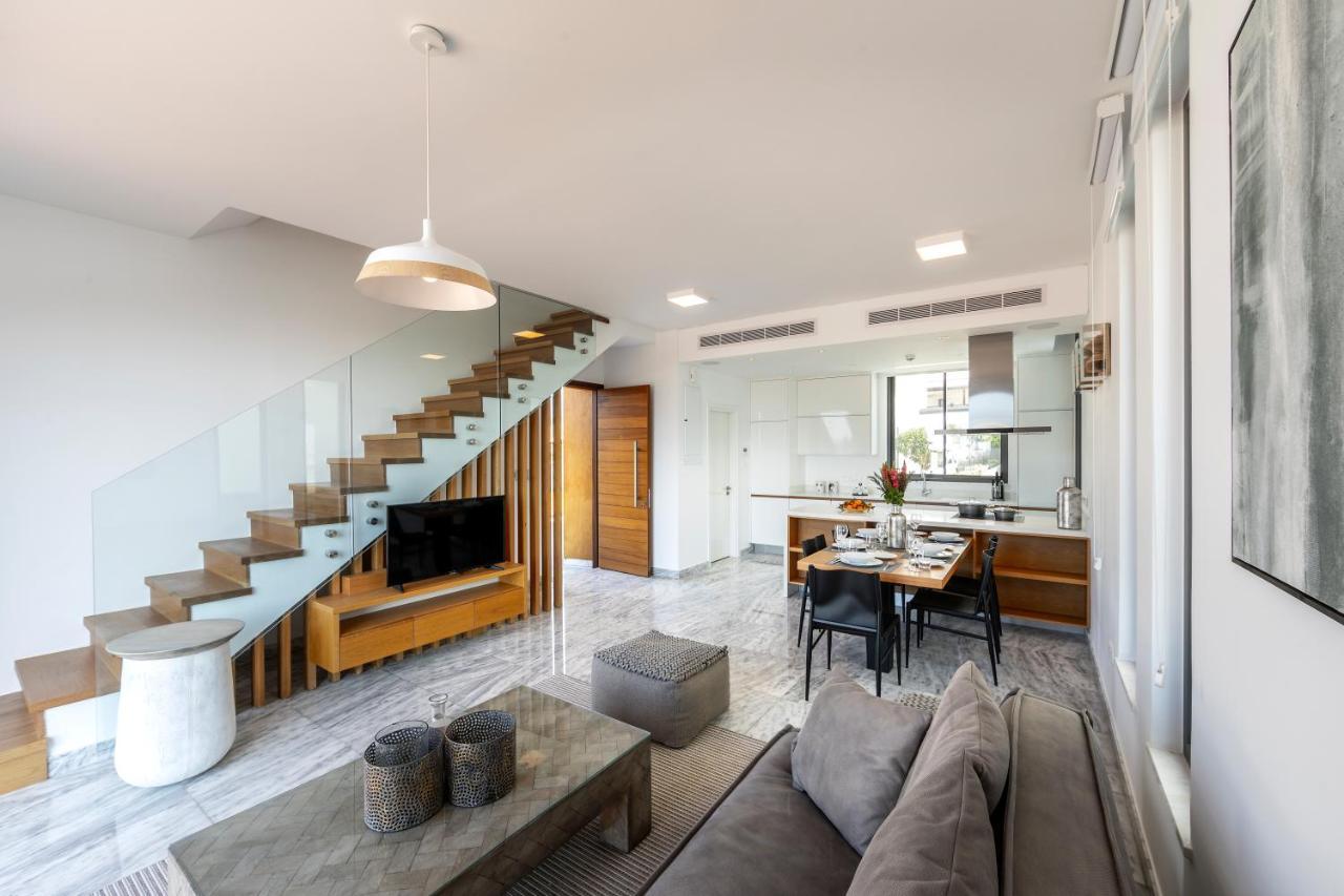 Villa Laurus 6, Walking Distance To The Beach Пафос Екстериор снимка